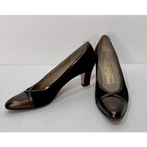 Salvatore Ferragamo Italy DQ34408 Brown Sueded Leather Cap Toe Heels Size 9AAAA